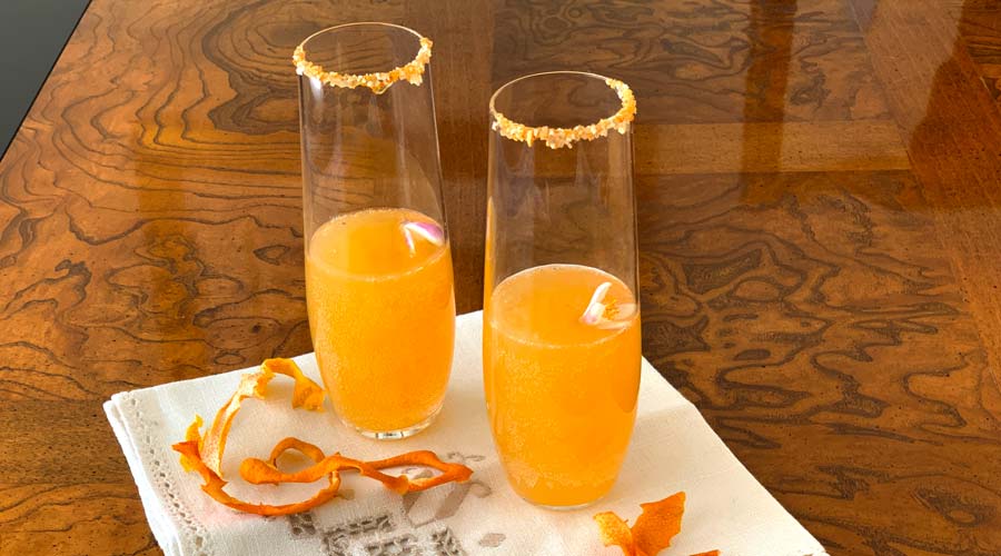 sparkling fermented lemonade made with honey