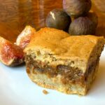 fig nibbler: best fig dessert recipe - like a fig cobbler crossed with a fig newton and made with no cane sugar