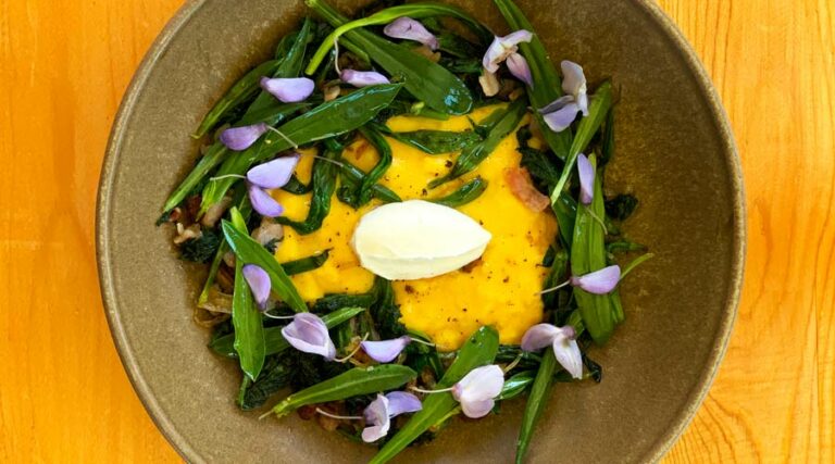 gourmet soft-scrambled eggs with wilted greens (stridolo/colleja and stinging nettle)